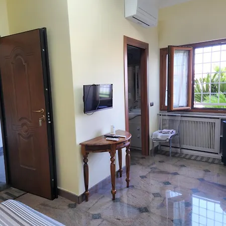 Castelbarco House A 招待所 罗马